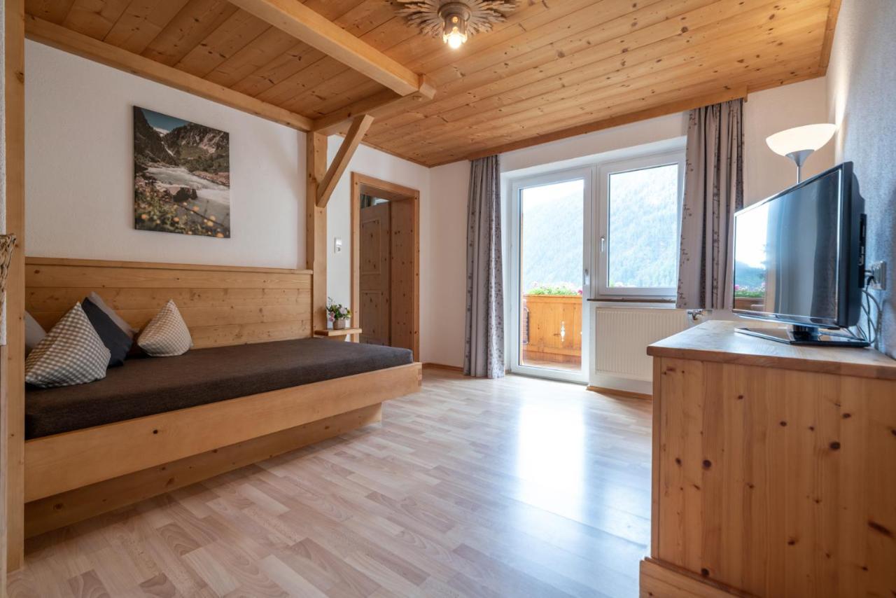 Familienhotel Replerhof Mit Kinderbetreuung Prägraten Habitación foto
